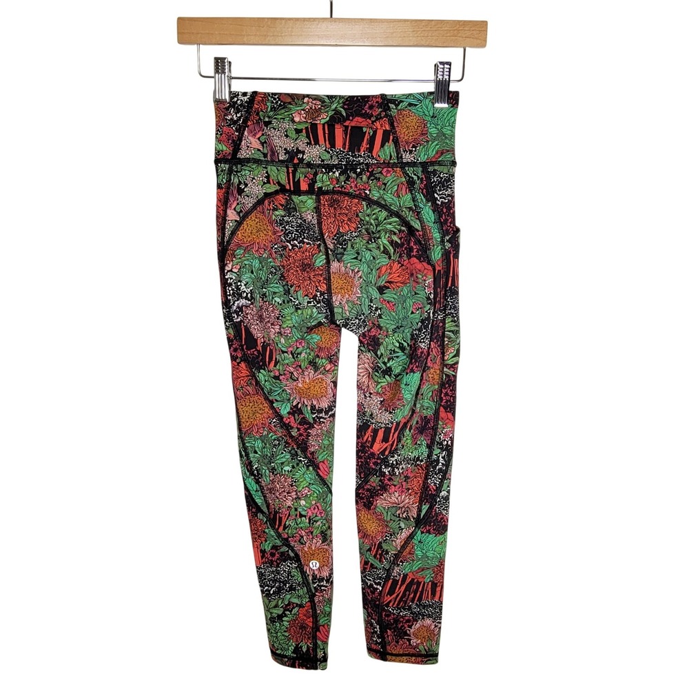 Lululemon Time to Sweat Crop Leggings 2 Floral Zen Garden Cottagecore Summer - Picture 7 of 9